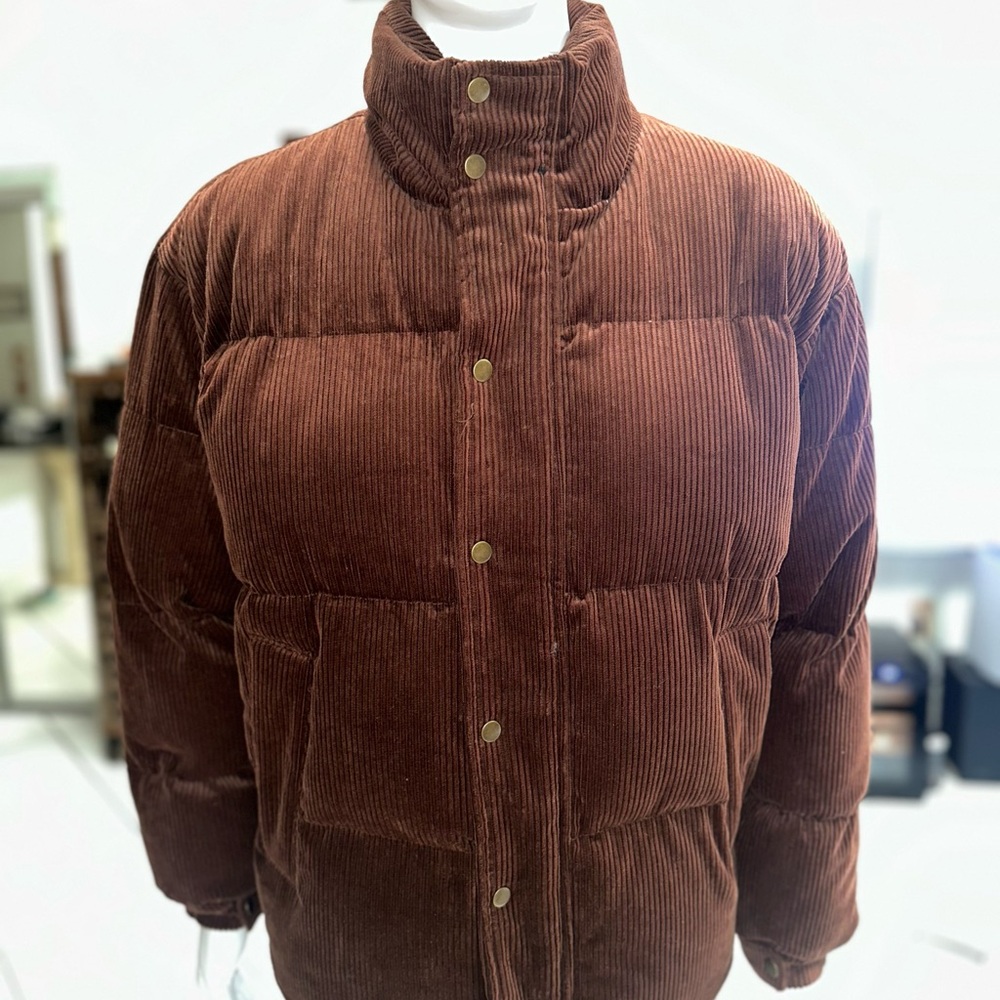 Forever 21 Men's Brown Corduroy Puffer Jacket